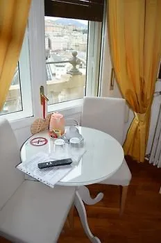 *** Ξενοδοχείο Bed & Breakfast Domitilla Γένοβα Ιταλία